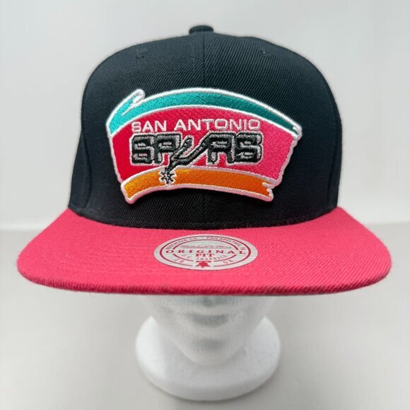 Mitchell & Ness‎ San Antonio Spurs Core Basic Black Pink Snapback Cap Hat - Picture 1 of 11